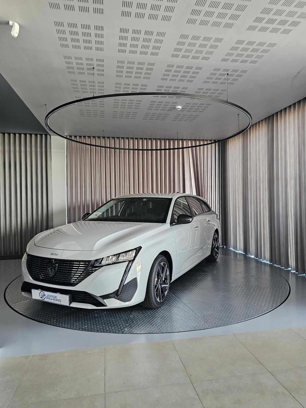 peugeot-308-sw-2025-hibrido-a-gasolina-1119cc