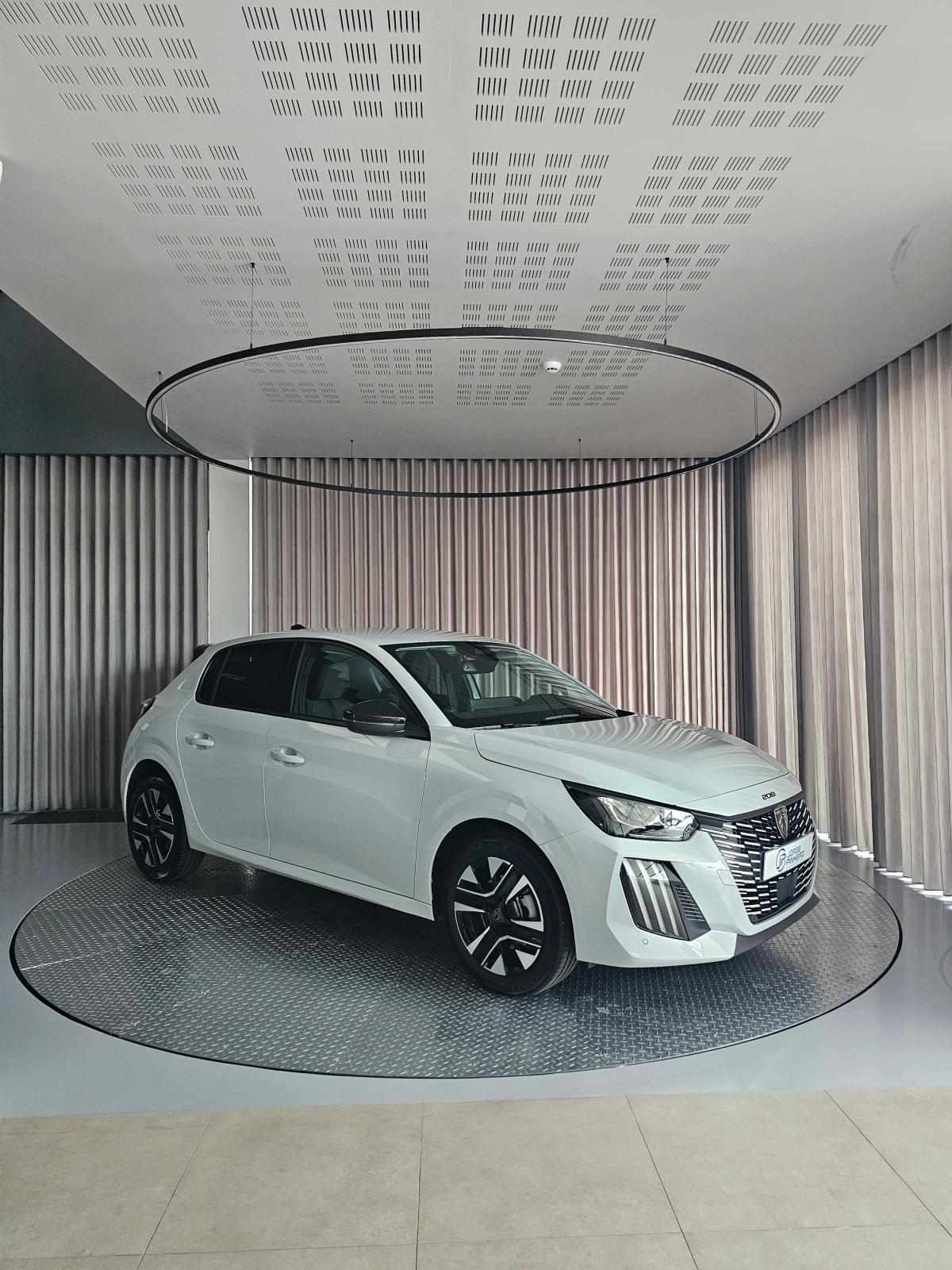 peugeot-208-2026-gasolina-1199cc