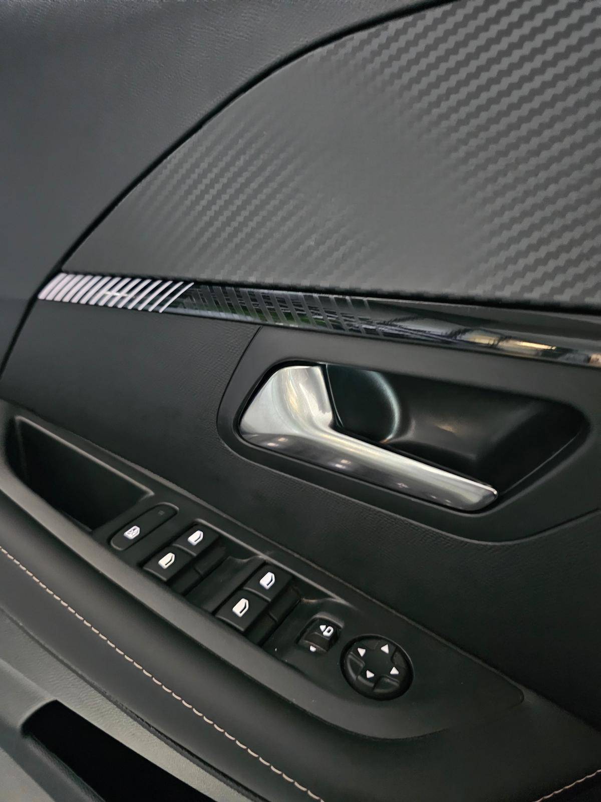 peugeot-208-2026-gasolina-1199cc