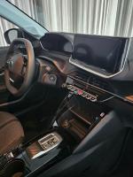 peugeot-208-2026-gasolina-1199cc