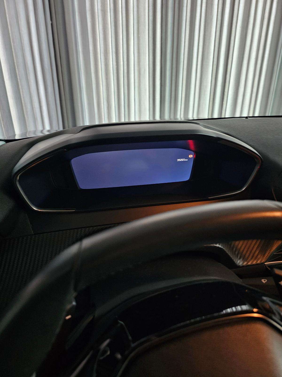 peugeot-208-2025-gasolina-1199cc