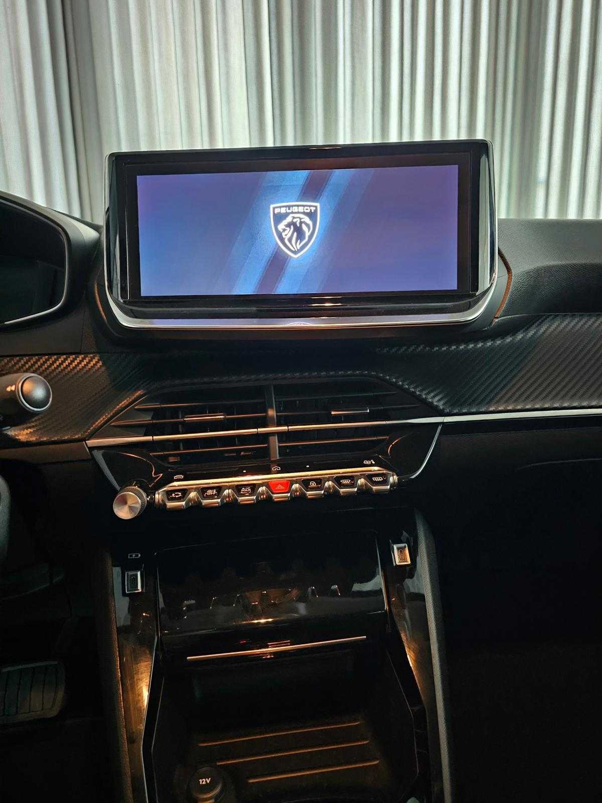 peugeot-208-2025-gasolina-1199cc