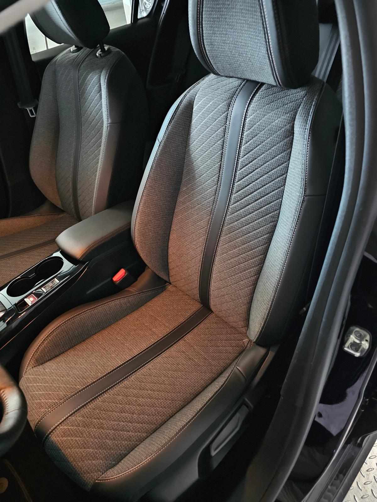 peugeot-208-2025-gasolina-1199cc