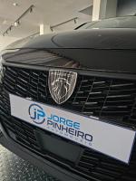 peugeot-208-2025-gasolina-1199cc