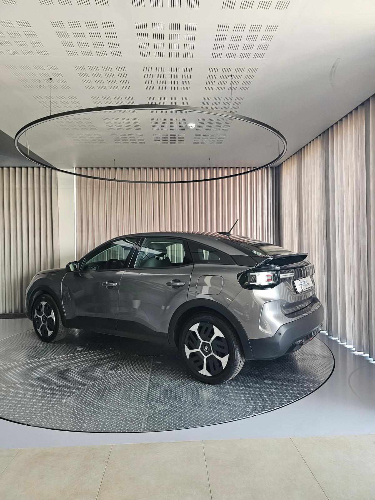 citroen-c4-2025-eletrico-0cc