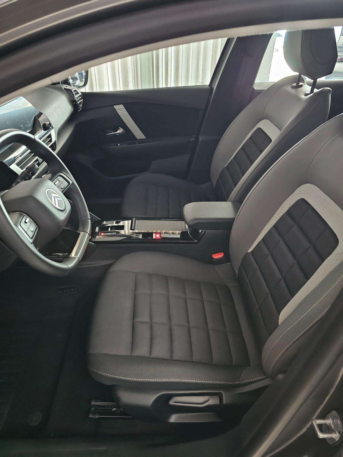 citroen-c4-2025-eletrico-0cc