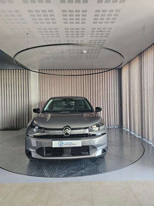 citroen-c4-2025-eletrico-0cc