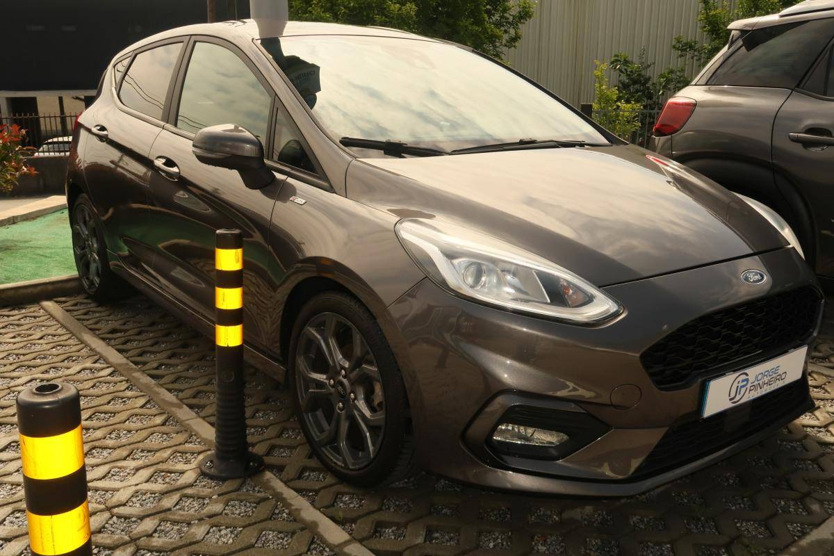 ford-fiesta-2021-gasolina-998cc