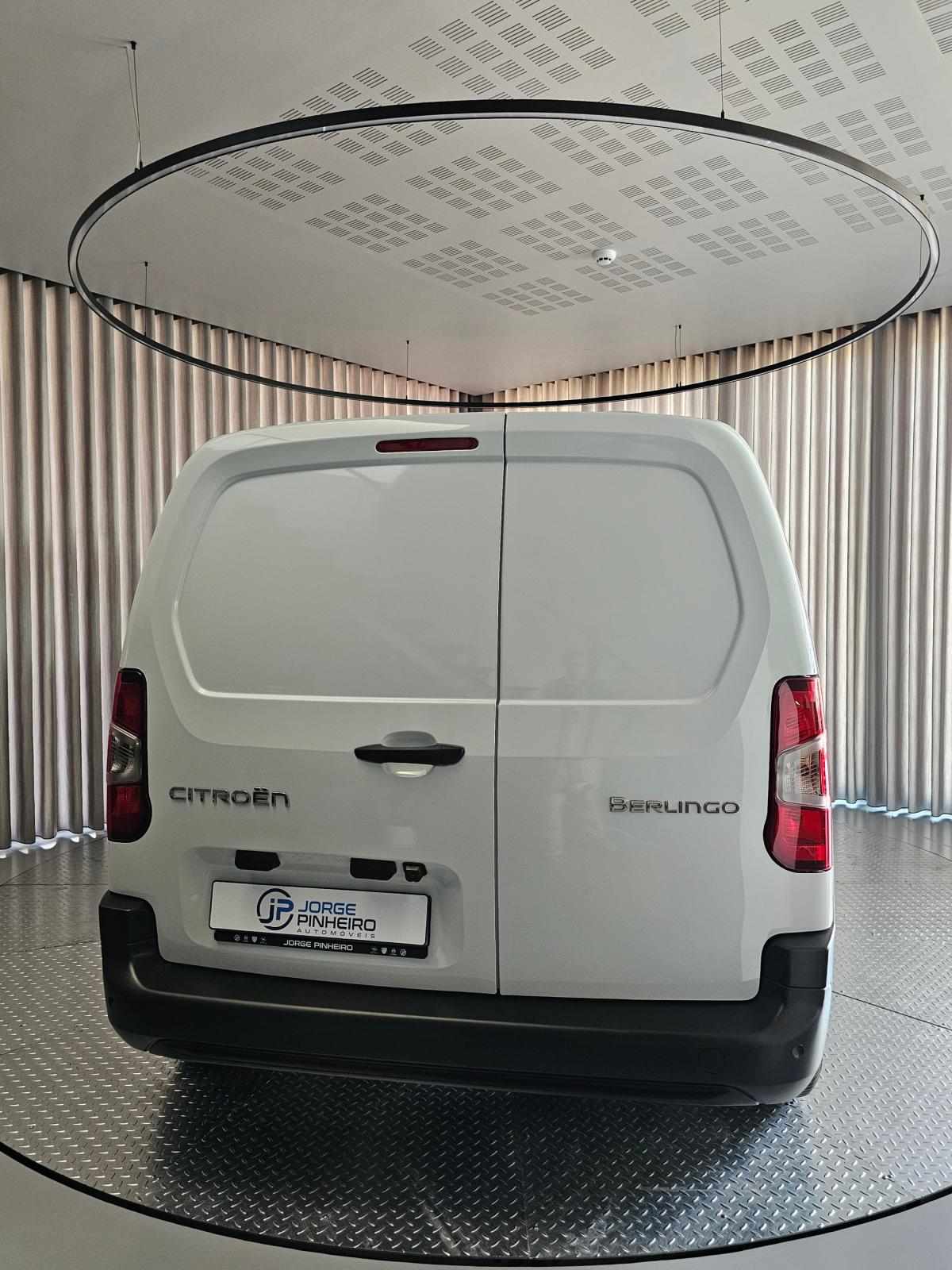 citroen-berlingo-2025-diesel-1499cc