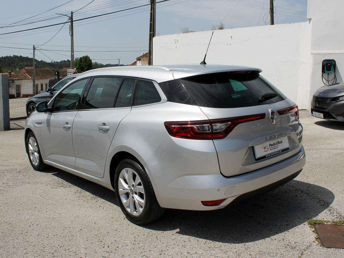 renault-megane-sport-tourer-2019-diesel-1461cc