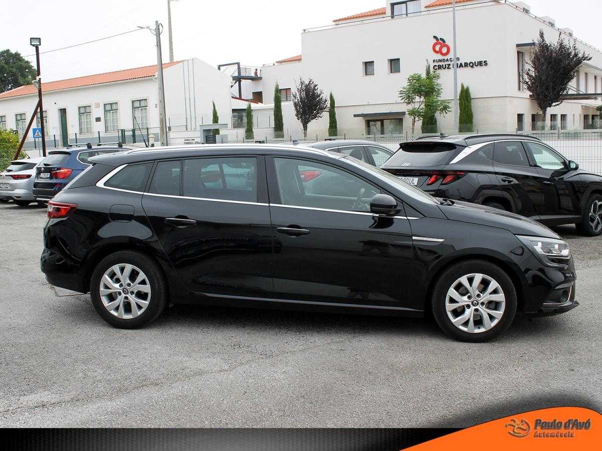 renault-megane-sport-tourer-2020-diesel-1461cc