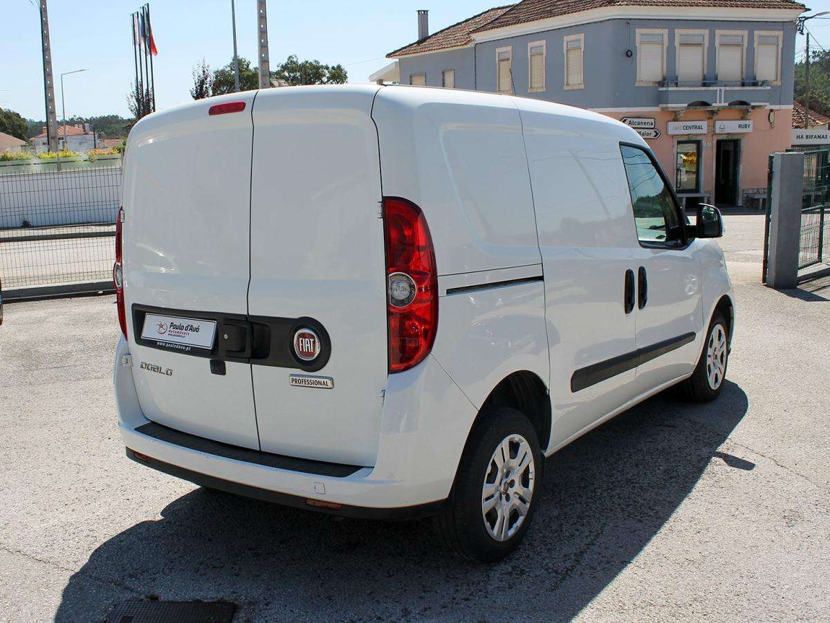 fiat-doblo-2022-diesel-1598cc