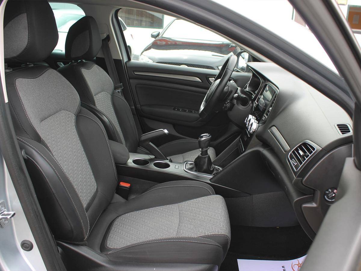 renault-megane-sport-tourer-2021-diesel-1461cc