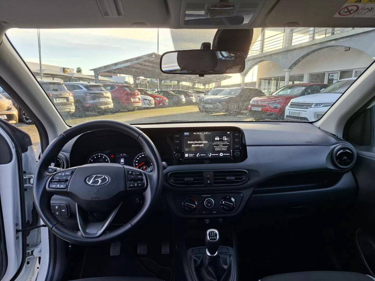 hyundai-i10-2023-gasolina-998cc