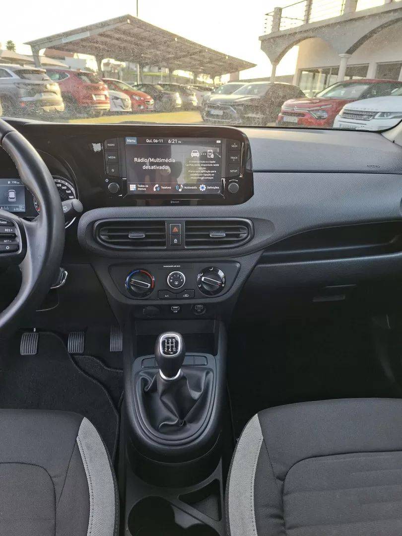hyundai-i10-2023-gasolina-998cc
