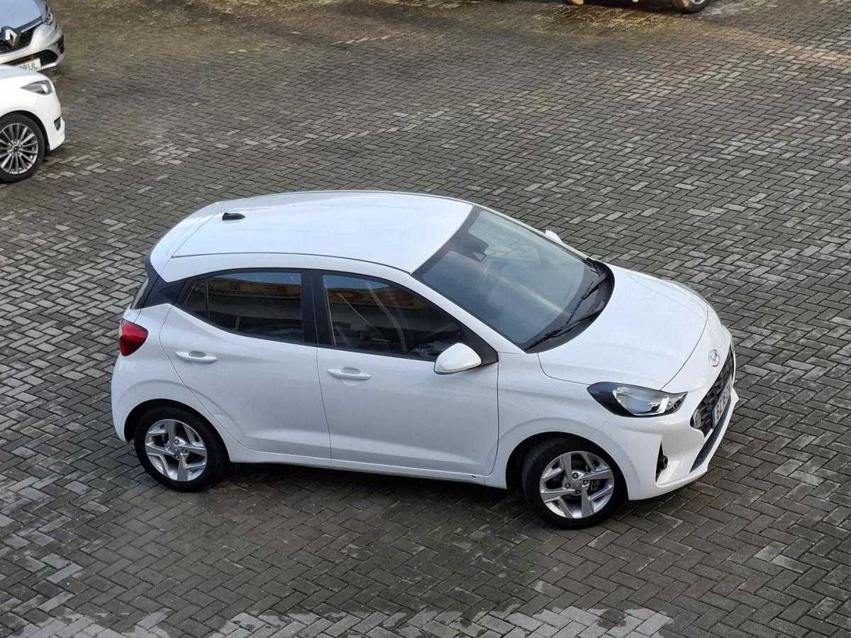 hyundai-i10-2023-gasolina-998cc