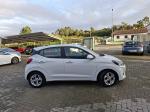 hyundai-i10-2023-gasolina-998cc