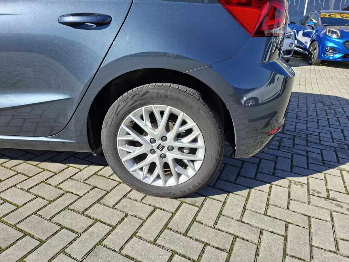 seat-ibiza-2024-gasolina-999cc