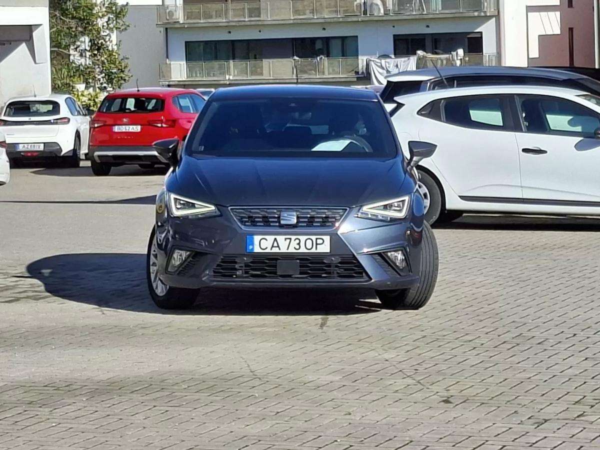 seat-ibiza-2024-gasolina-999cc