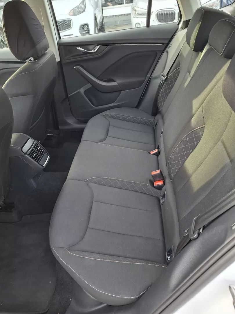 skoda-kamiq-2021-gasolina-999cc