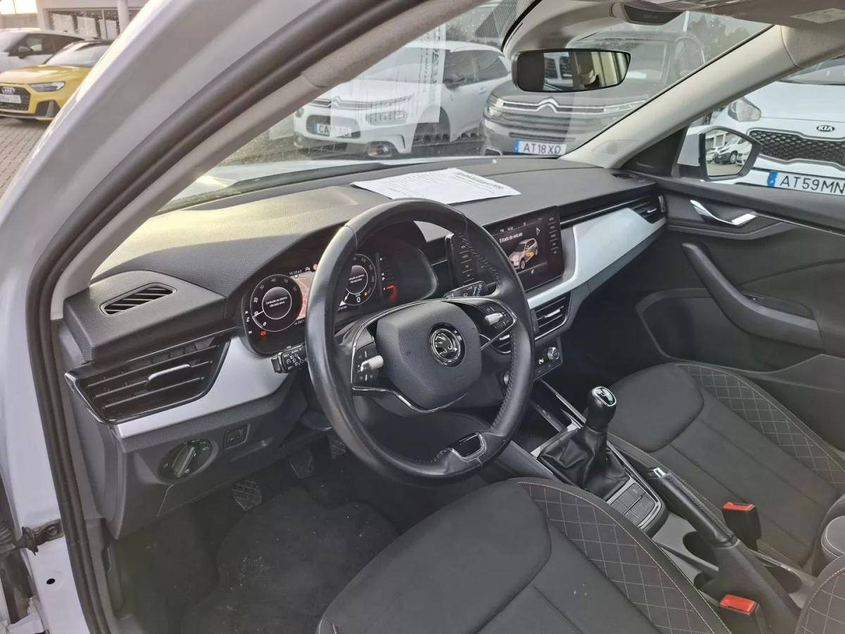 skoda-kamiq-2021-gasolina-999cc