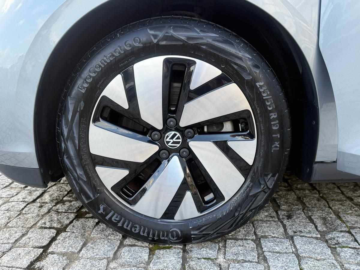 volkswagen-id-buzz-1-geracao-2023-eletrico