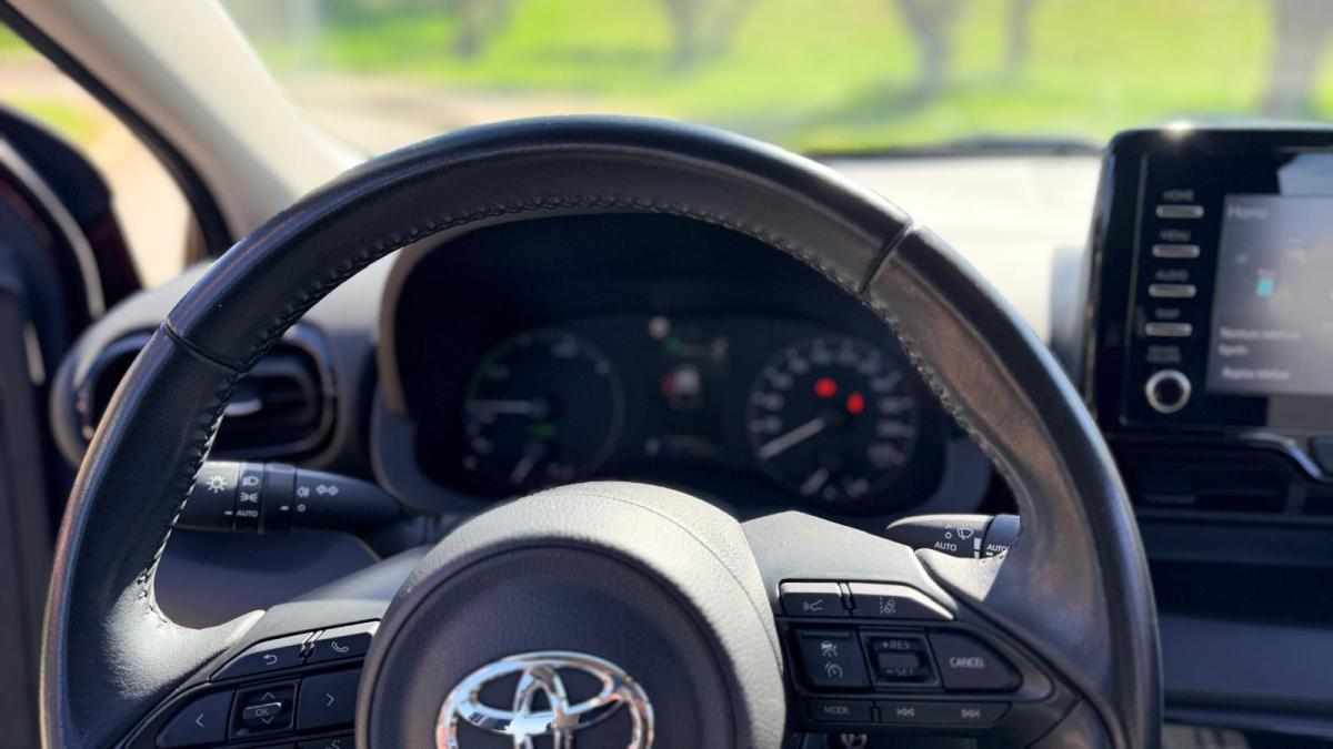 toyota-yaris-1-5-hybrid-2021-gasolina-1490cc