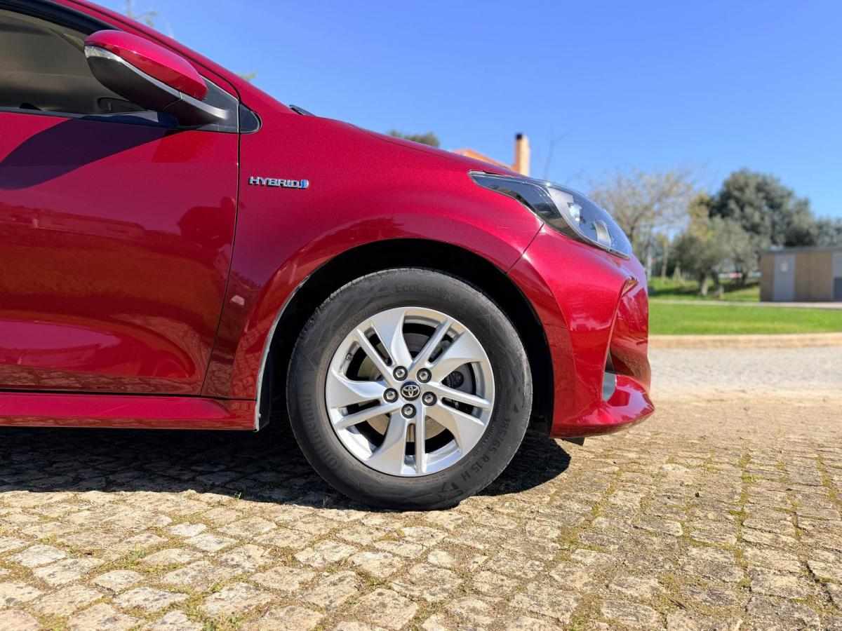 toyota-yaris-1-5-hybrid-2021-gasolina-1490cc