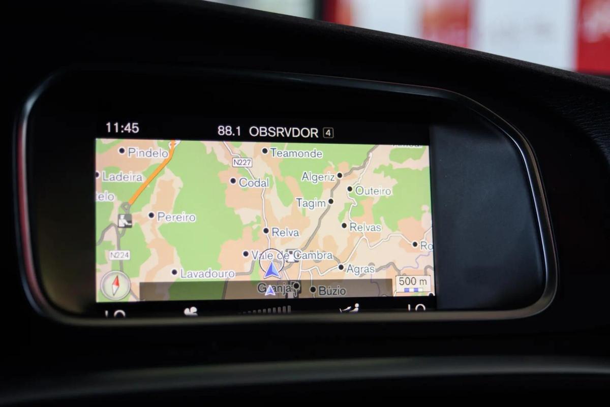 volvo-v40-2018-gasolina-1498cc