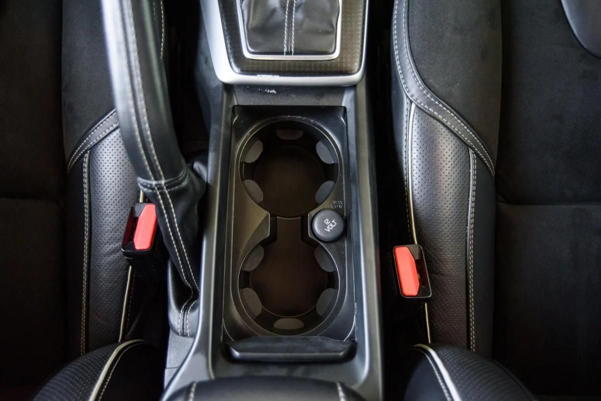 volvo-v40-2018-gasolina-1498cc