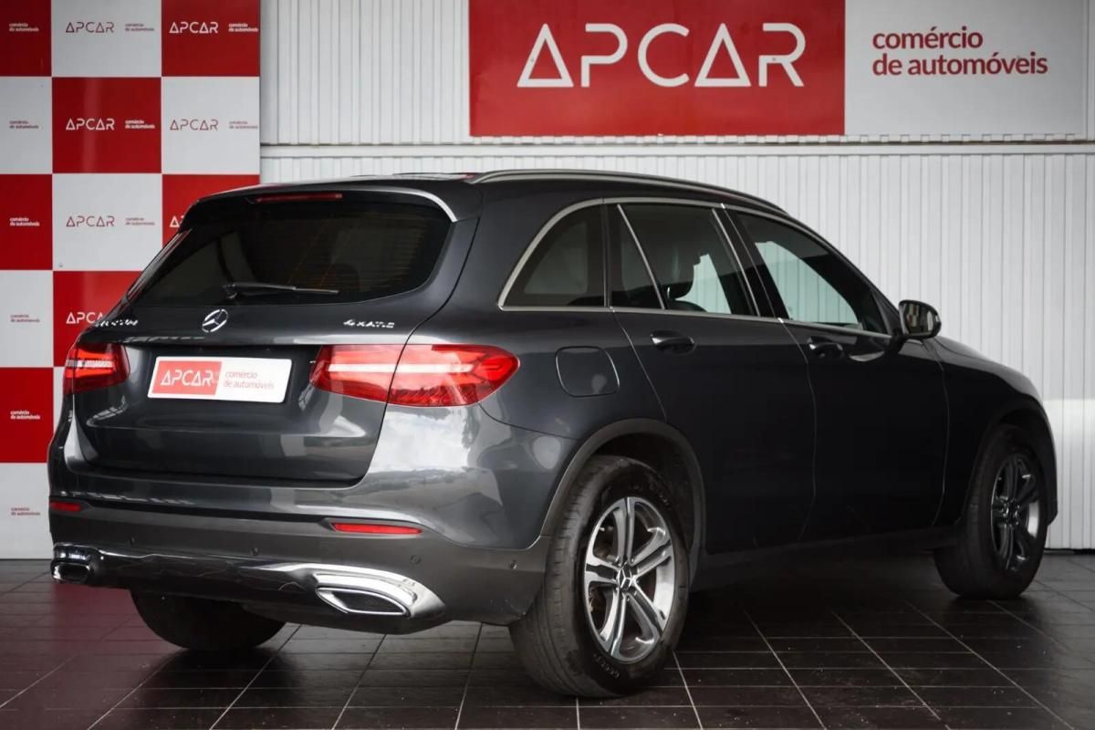 mercedes-benz-glc-250-d-4matic-2015-diesel-2143cc