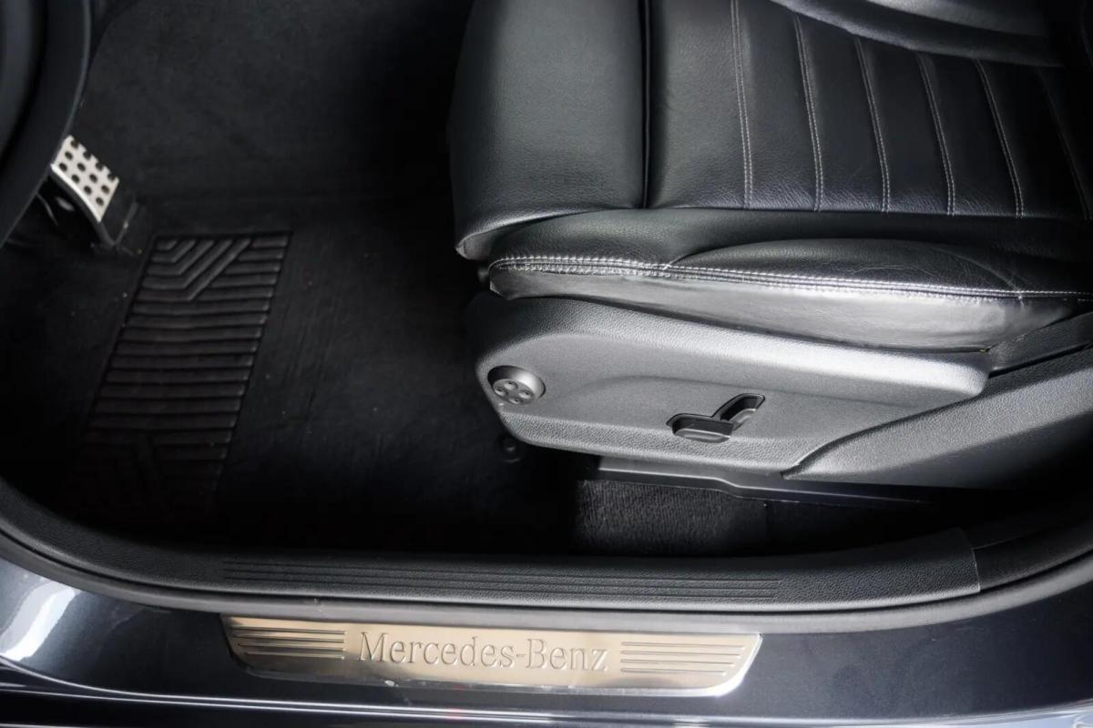 mercedes-benz-glc-250-d-4matic-2015-diesel-2143cc