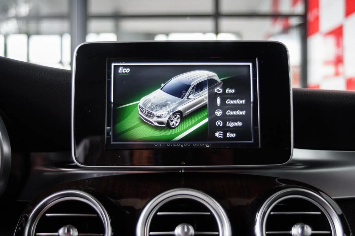mercedes-benz-glc-250-d-4matic-2015-diesel-2143cc