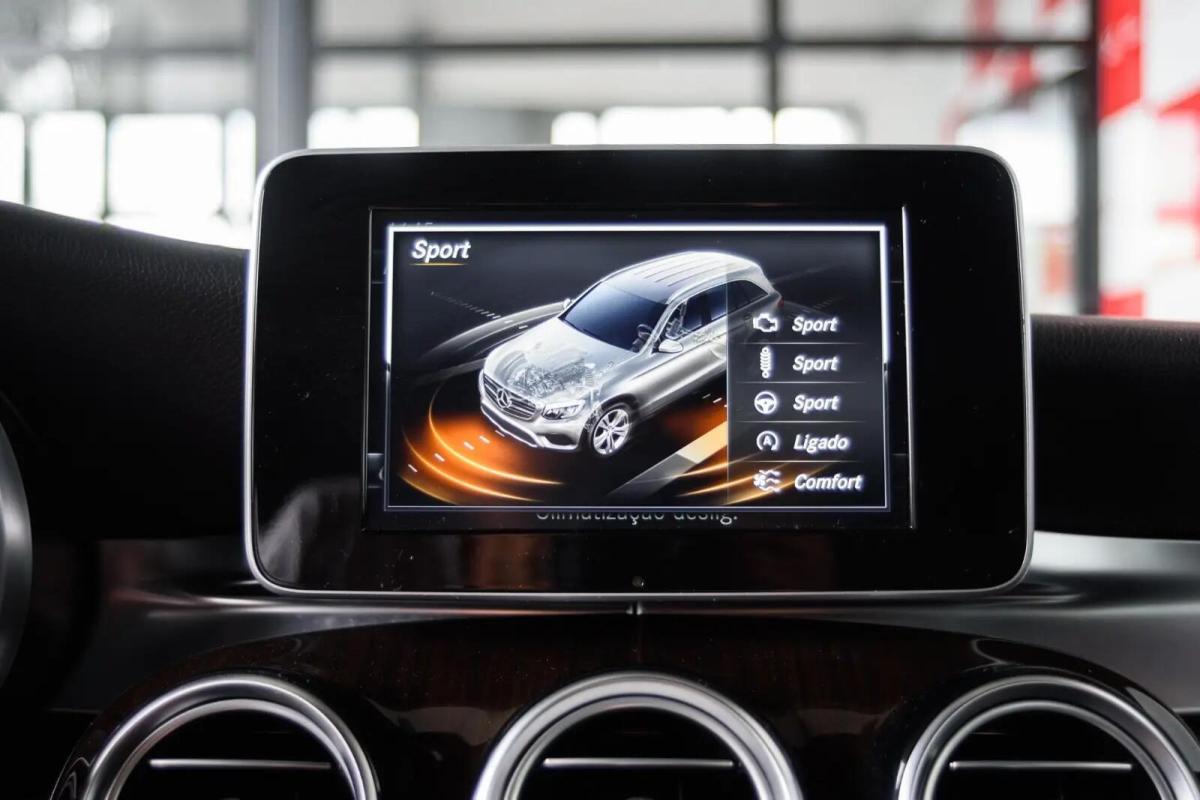 mercedes-benz-glc-250-d-4matic-2015-diesel-2143cc