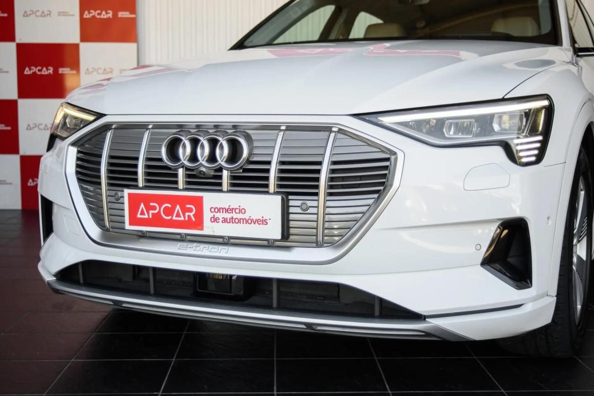 audi-e-tron-2019-eletrico-0cc