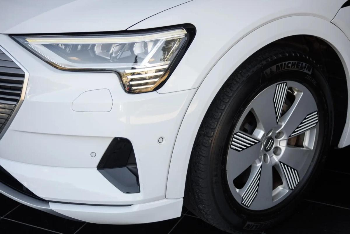 audi-e-tron-2019-eletrico-0cc