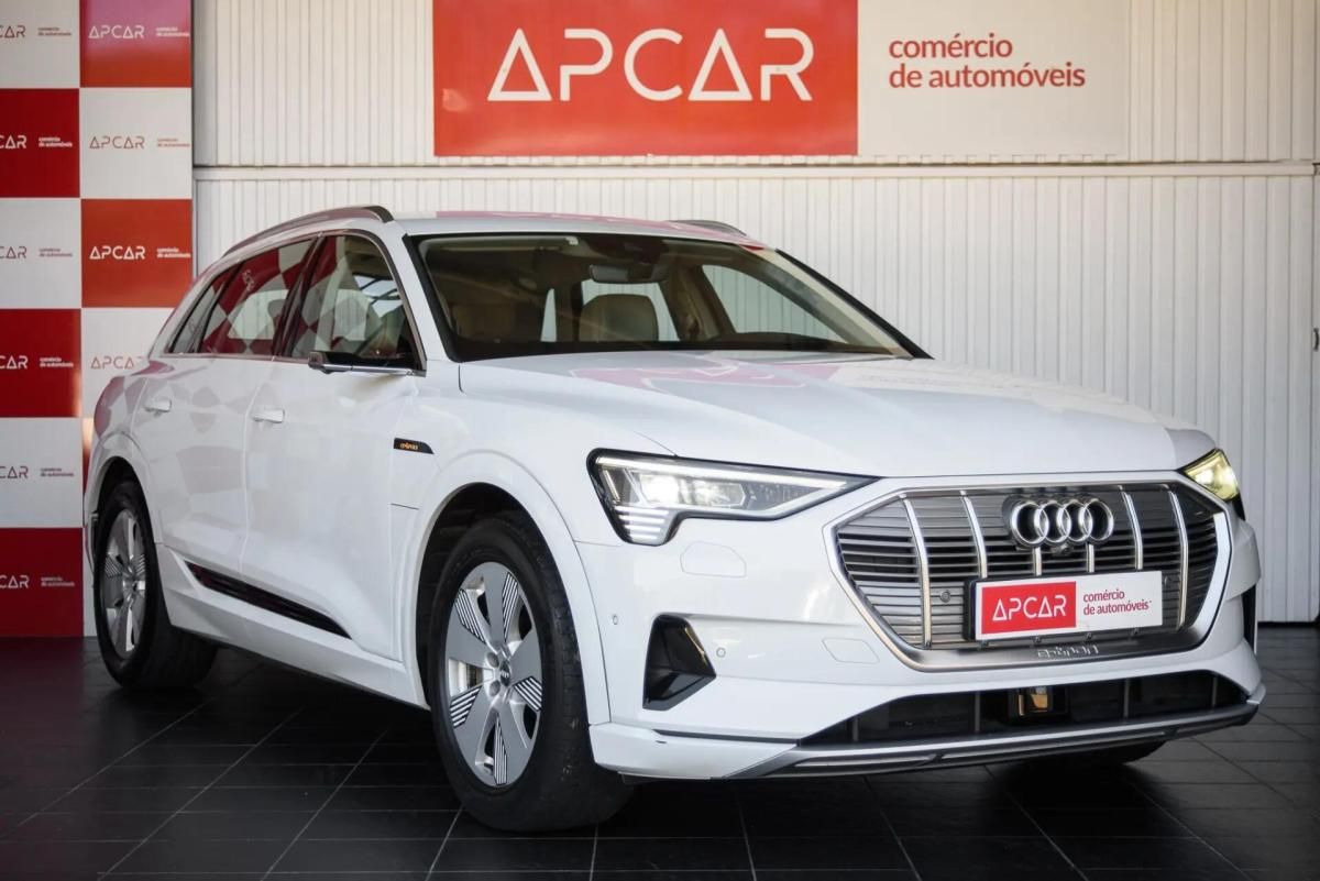 audi-e-tron-2019-eletrico-0cc