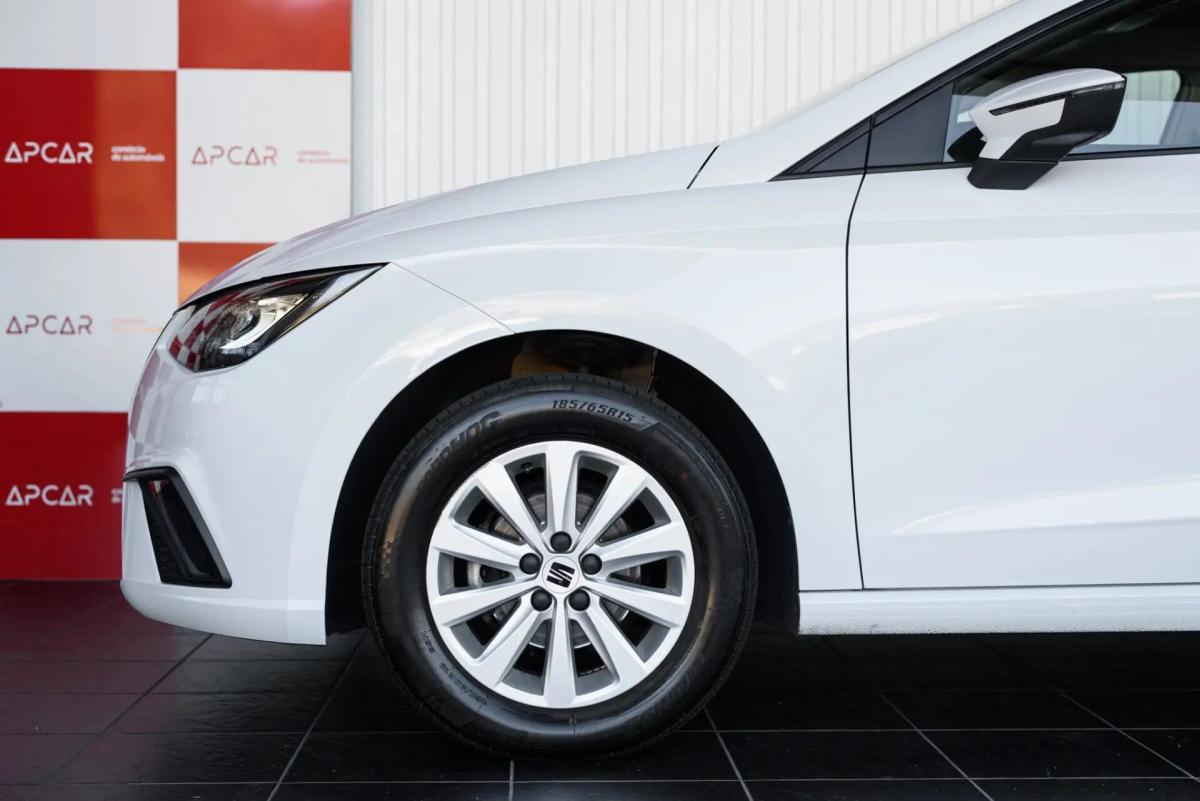 seat-ibiza-2024-gasolina-999cc