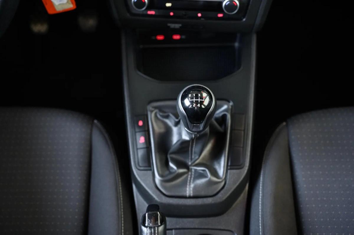 seat-ibiza-2024-gasolina-999cc