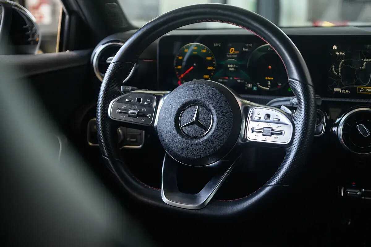 mercedes-benz-classe-a-a-180-2023-diesel-1950cc