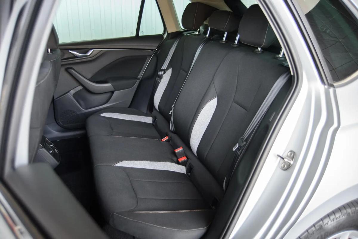 skoda-kamiq-2024-gasolina-999cc
