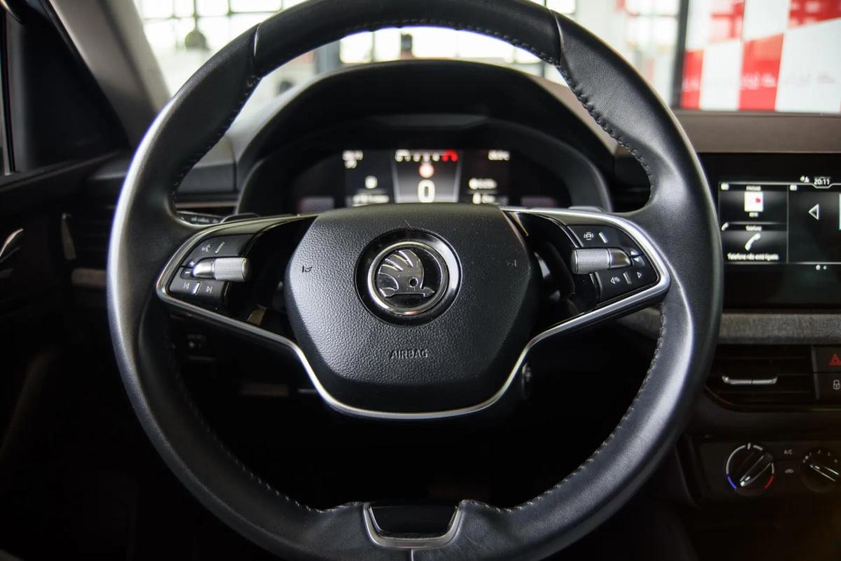 skoda-kamiq-2024-gasolina-999cc
