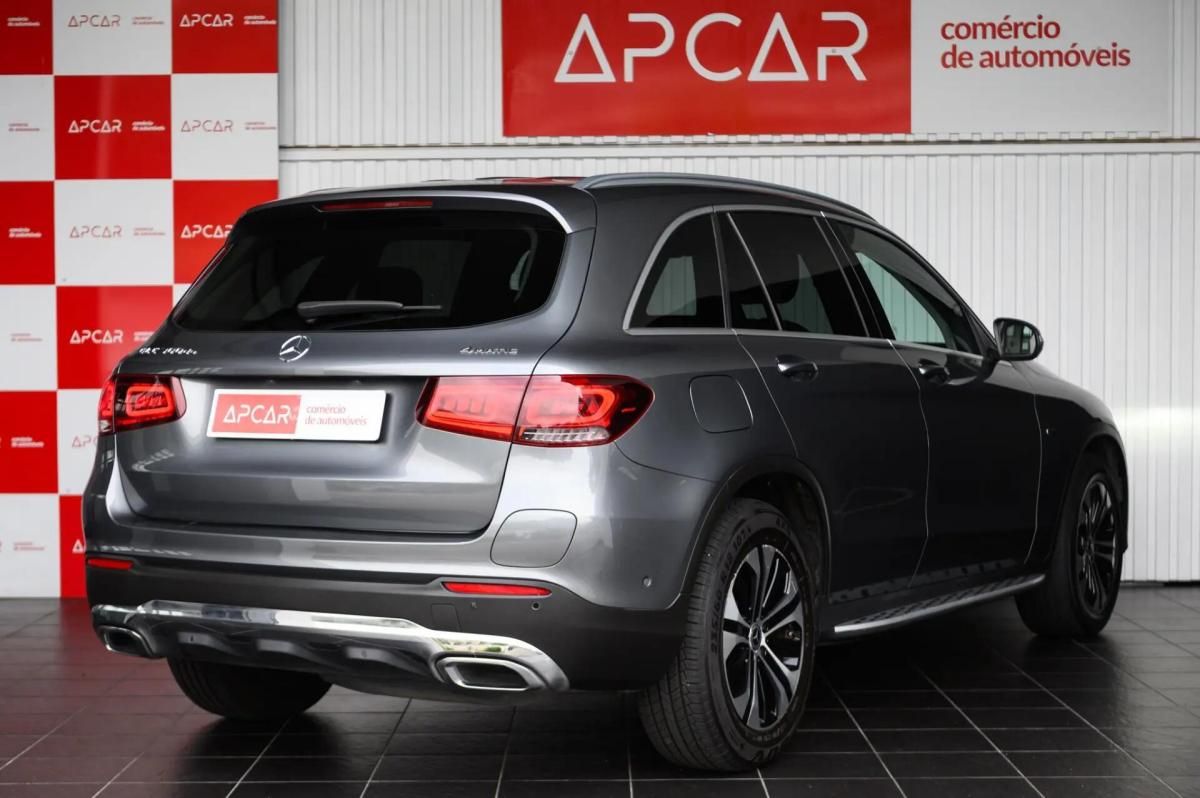 mercedes-benz-glc-300-de-4matic-2021-hibrido-a-diesel-1999cc