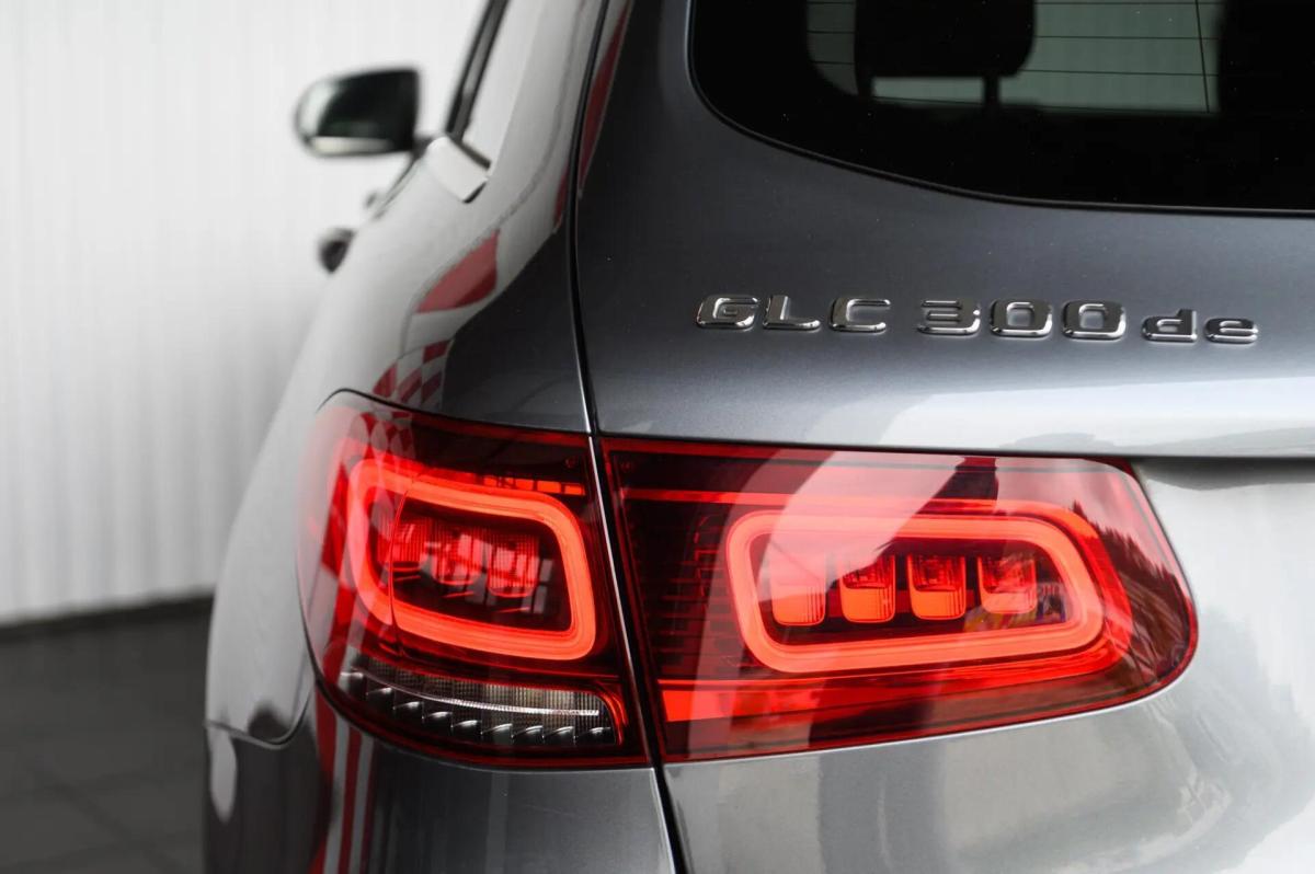 mercedes-benz-glc-300-de-4matic-2021-hibrido-a-diesel-1999cc
