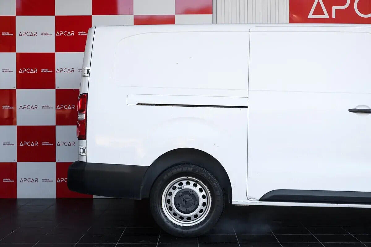 citroen-jumpy-2019-diesel-1997cc