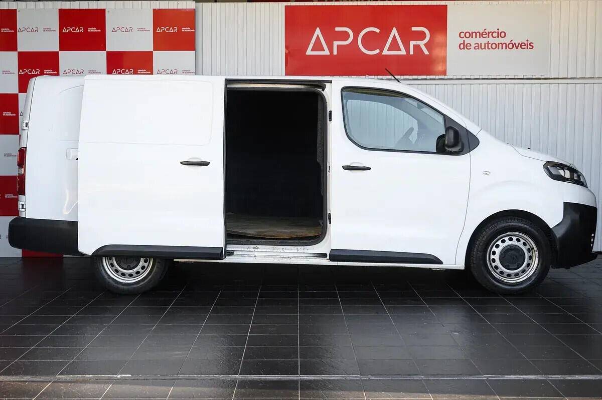 citroen-jumpy-2019-diesel-1997cc
