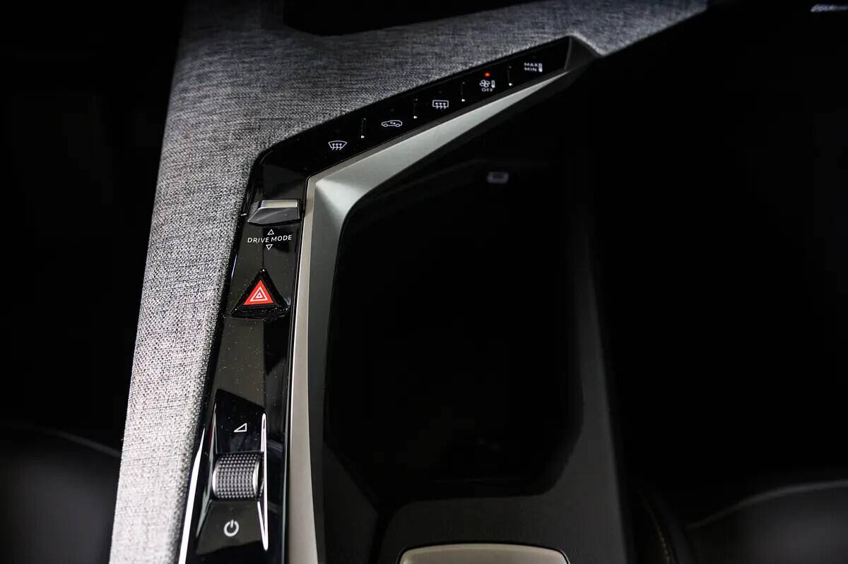 peugeot-3008-2025-gasolina-1199cc