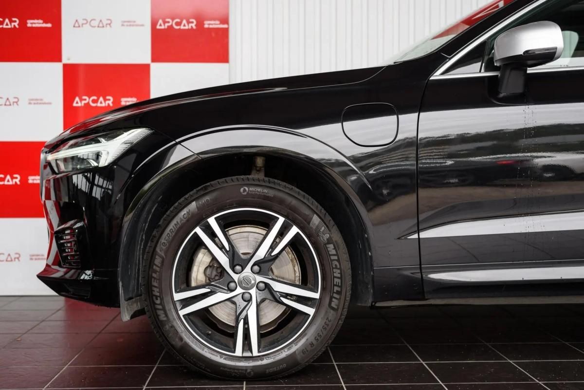 volvo-xc60-2019-hibrido-a-gasolina-1969cc