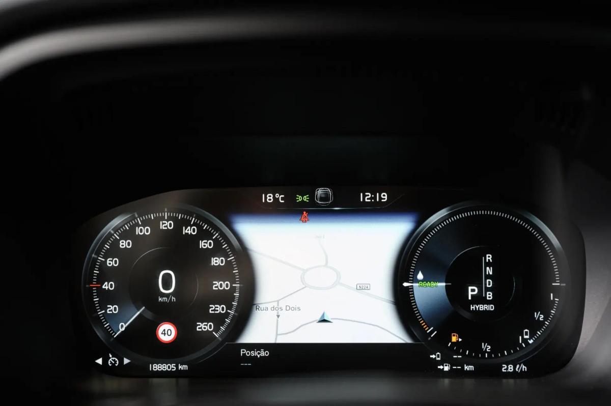 volvo-xc60-2019-hibrido-a-gasolina-1969cc