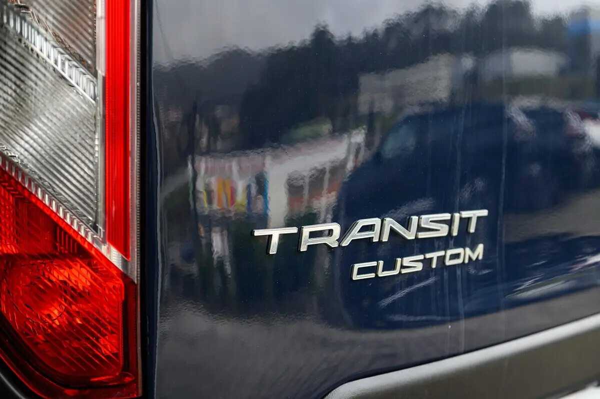 ford-transit-custom-2016-diesel-2198cc